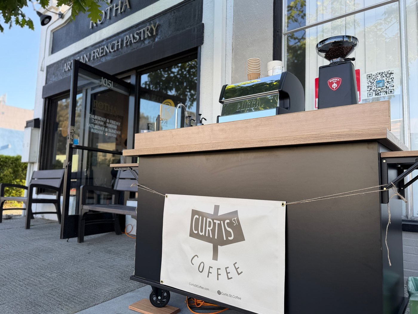 Curtis St Temescal